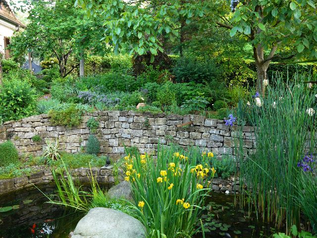 Garten W�st Frickenhausen